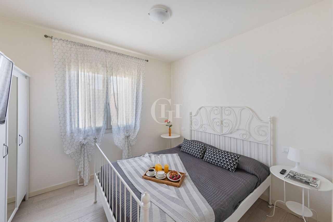 Villa por Lago de Garda, Italia, 150 m² - imagen 12