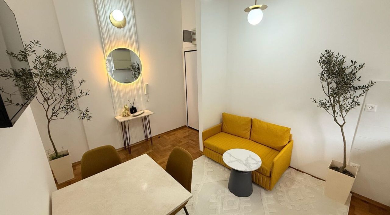 Flat in Petrovac, Montenegro, 30 m² - picture 2