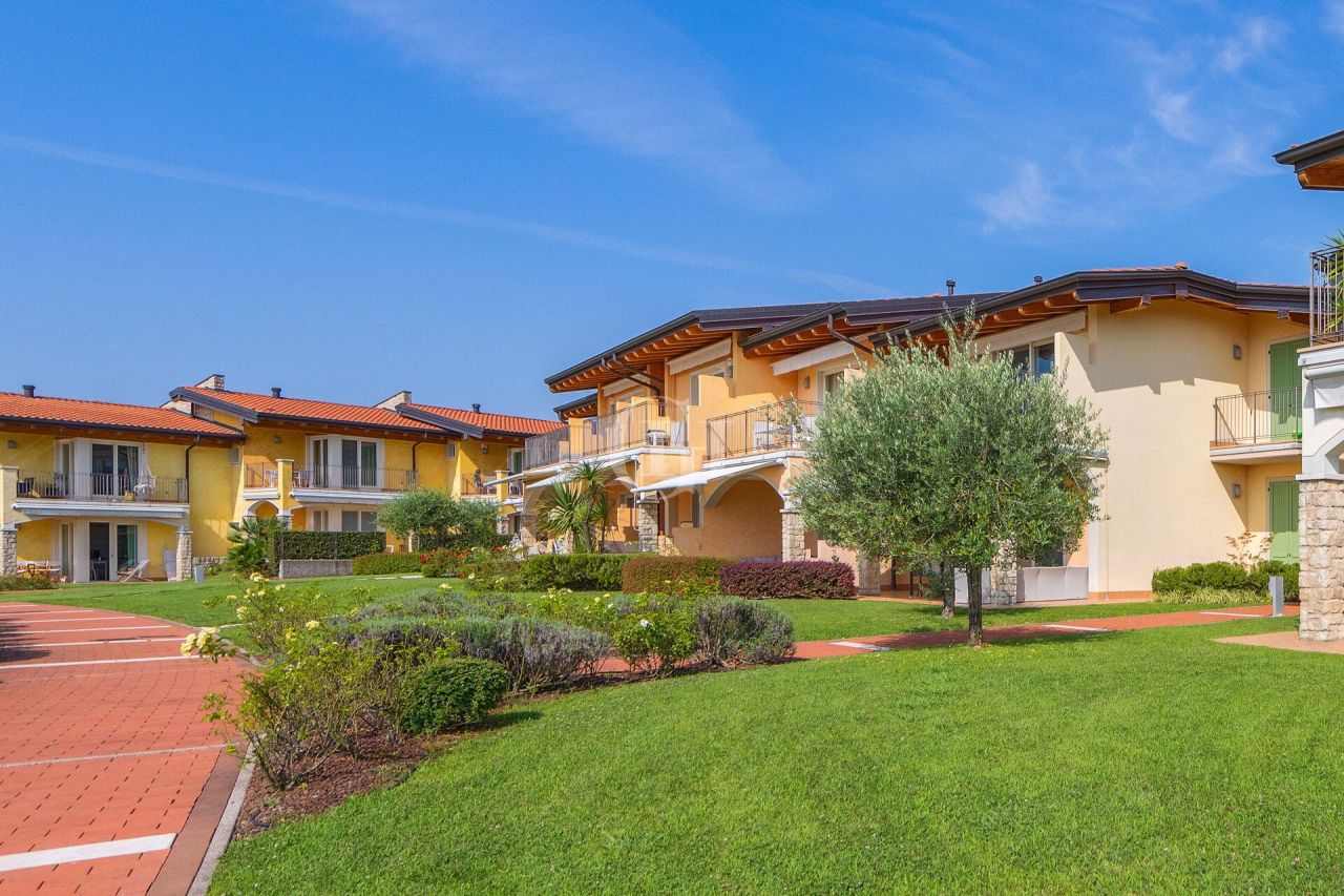 Appartement par le Lac de Garde, Italie, 77 m² - image 1