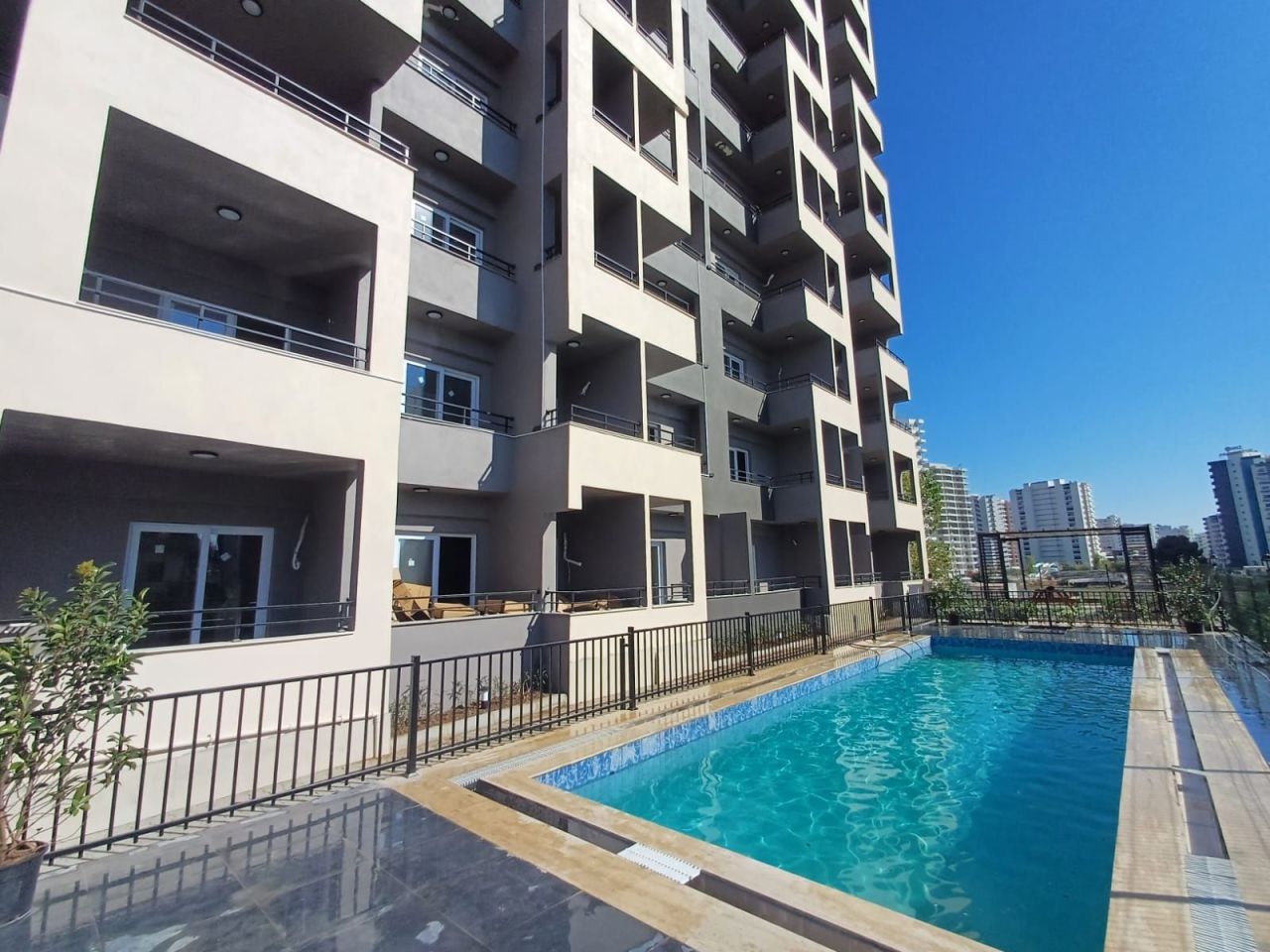 Flat in Mersin, Turkey, 43 m² - picture 1