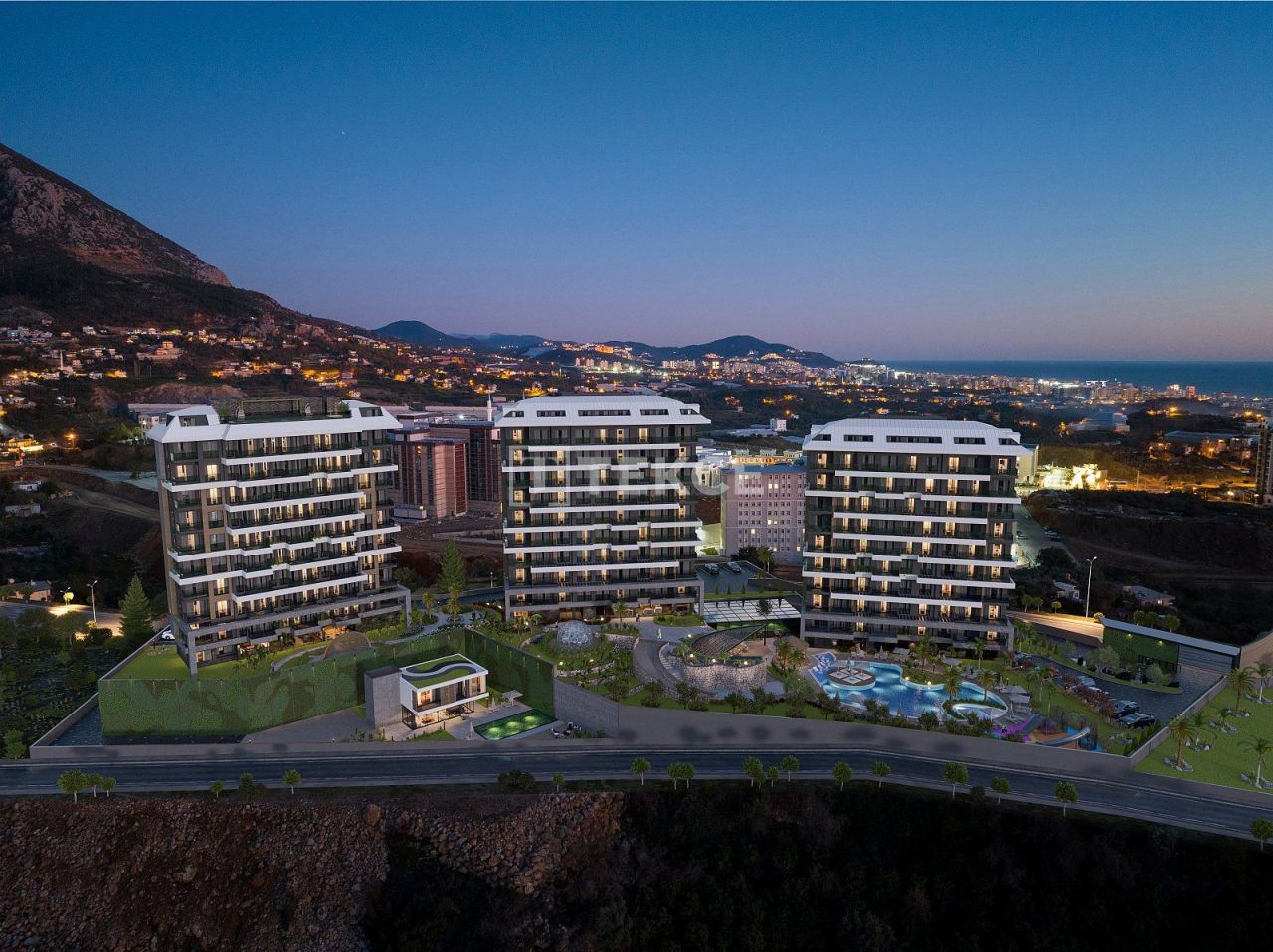 Penthouse in Alanya, Turkey, 212 m² - picture 1