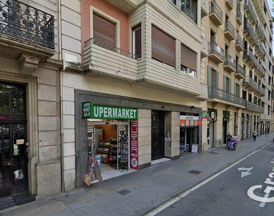 Boutique à Barcelone, Espagne, 268 m² - image 1