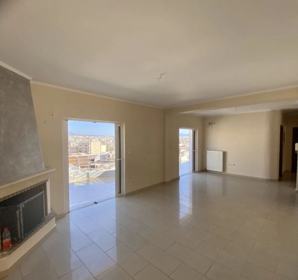 Flat in Pireas, Greece, 80 m² - picture 1