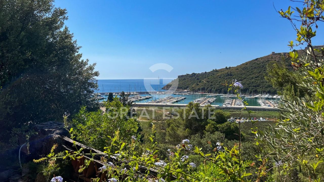 Villa in Monte Argentario, Italien, 283.1 m² - Foto 1