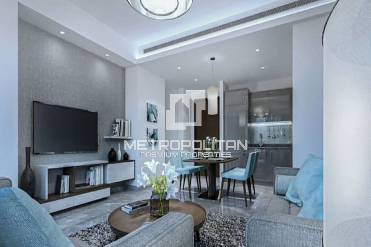Apartment in Dubai, UAE, 90 m² - picture 7