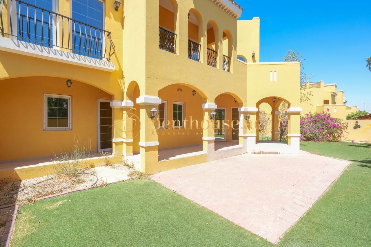 Townhouse in Dubai, UAE, 531 m² - picture 7