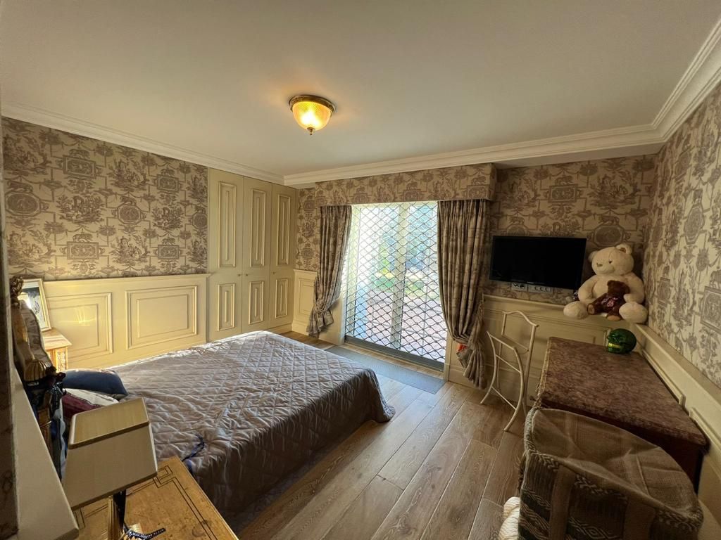 Villa à Saint-Tropez, France, 502 m² - image 12