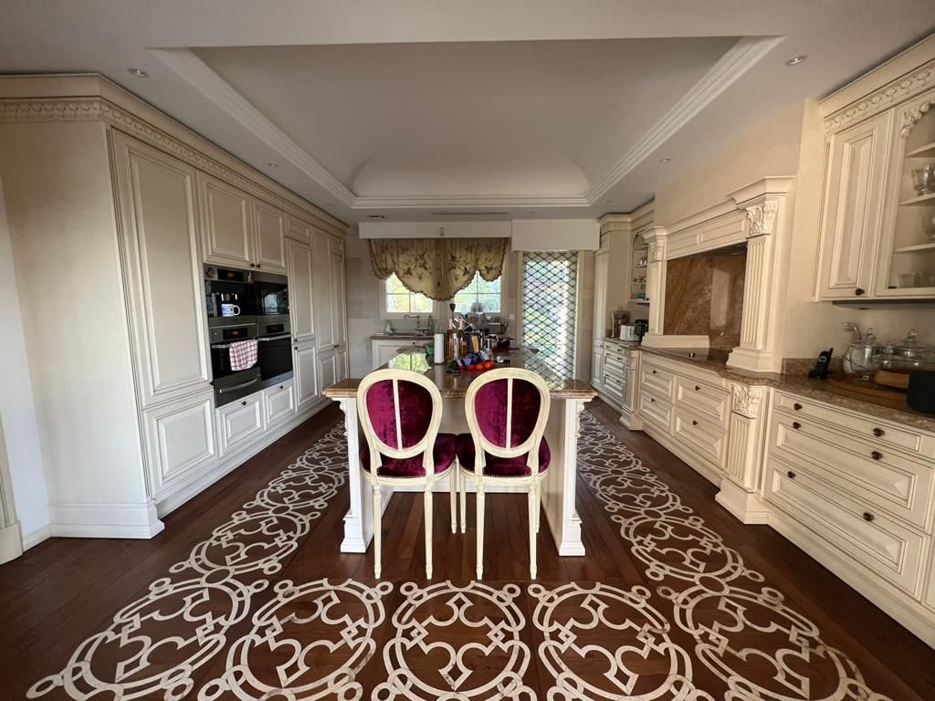 Villa à Saint-Tropez, France, 502 m² - image 10