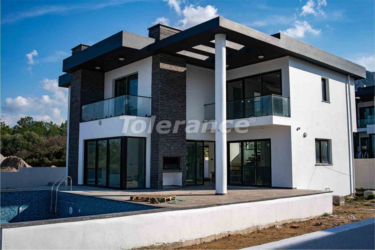 Villa in Kyrenia, Cyprus, 310 m² - picture 17