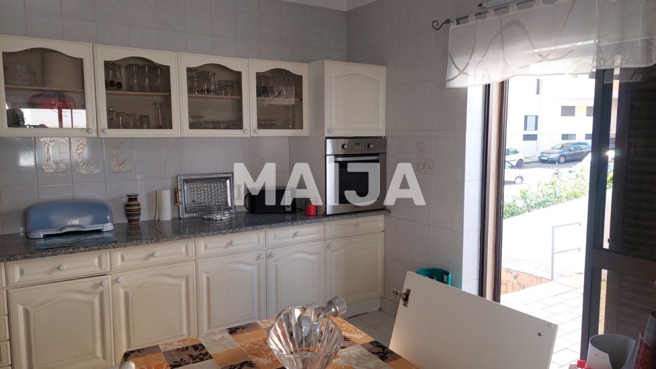 Casa en Portimão, Portugal, 175 m² - imagen 7