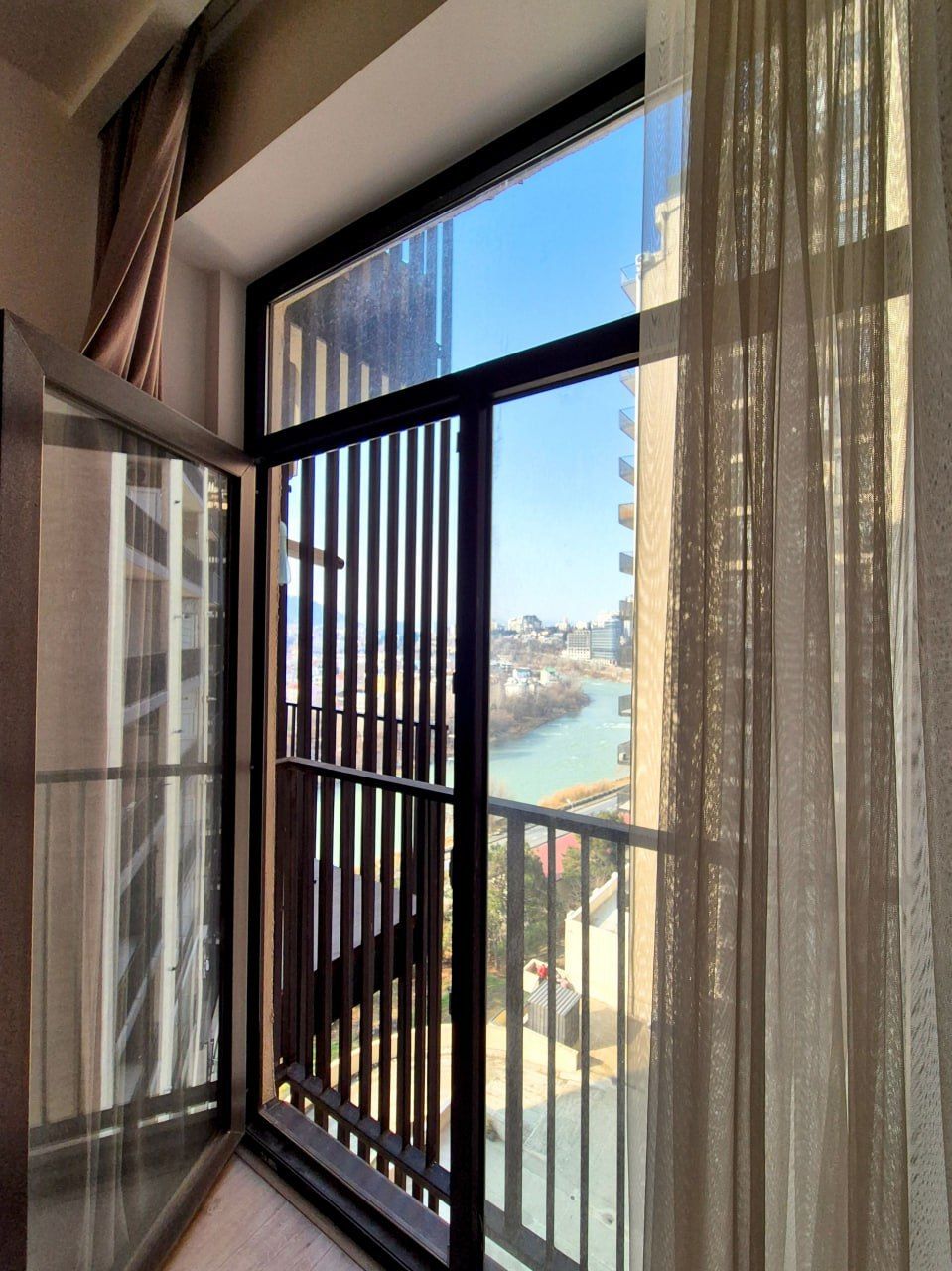 Appartement à Tbilissi, Géorgie, 54 m² - image 10