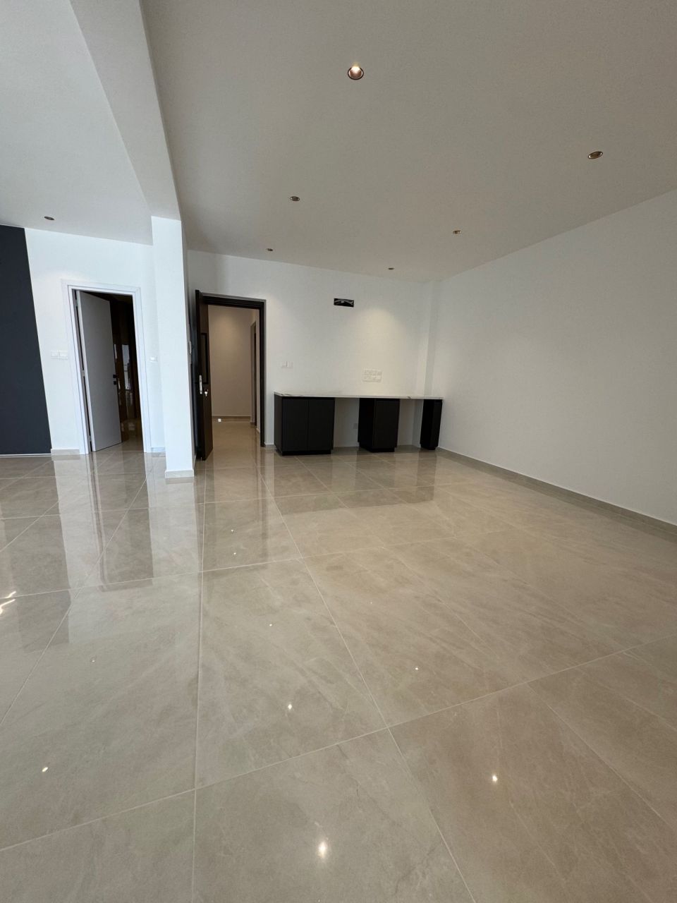 Apartamento en Limasol, Chipre, 263 m² - imagen 4