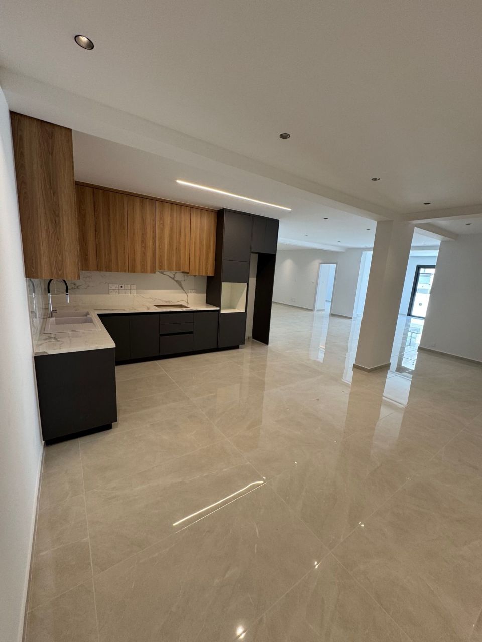 Apartamento en Limasol, Chipre, 263 m² - imagen 7