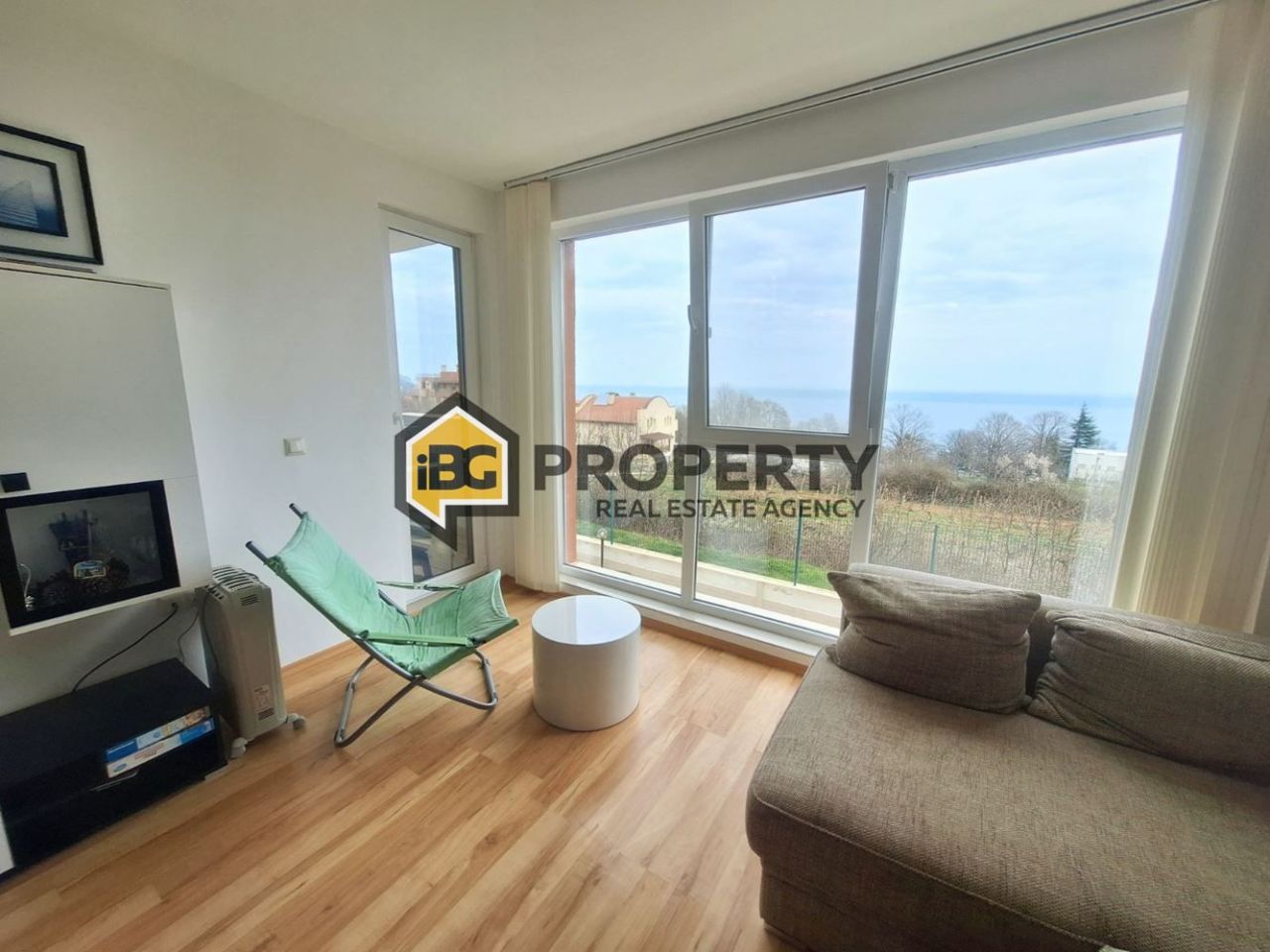 Appartement à Byala, Bulgarie, 63 m² - image 1