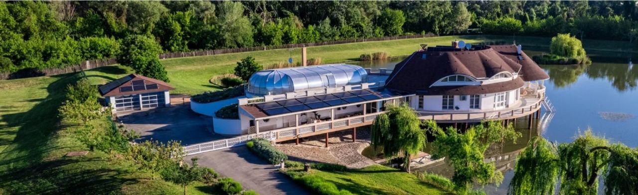 Villa Poroszló, Hungary, 1 280 m² - picture 3