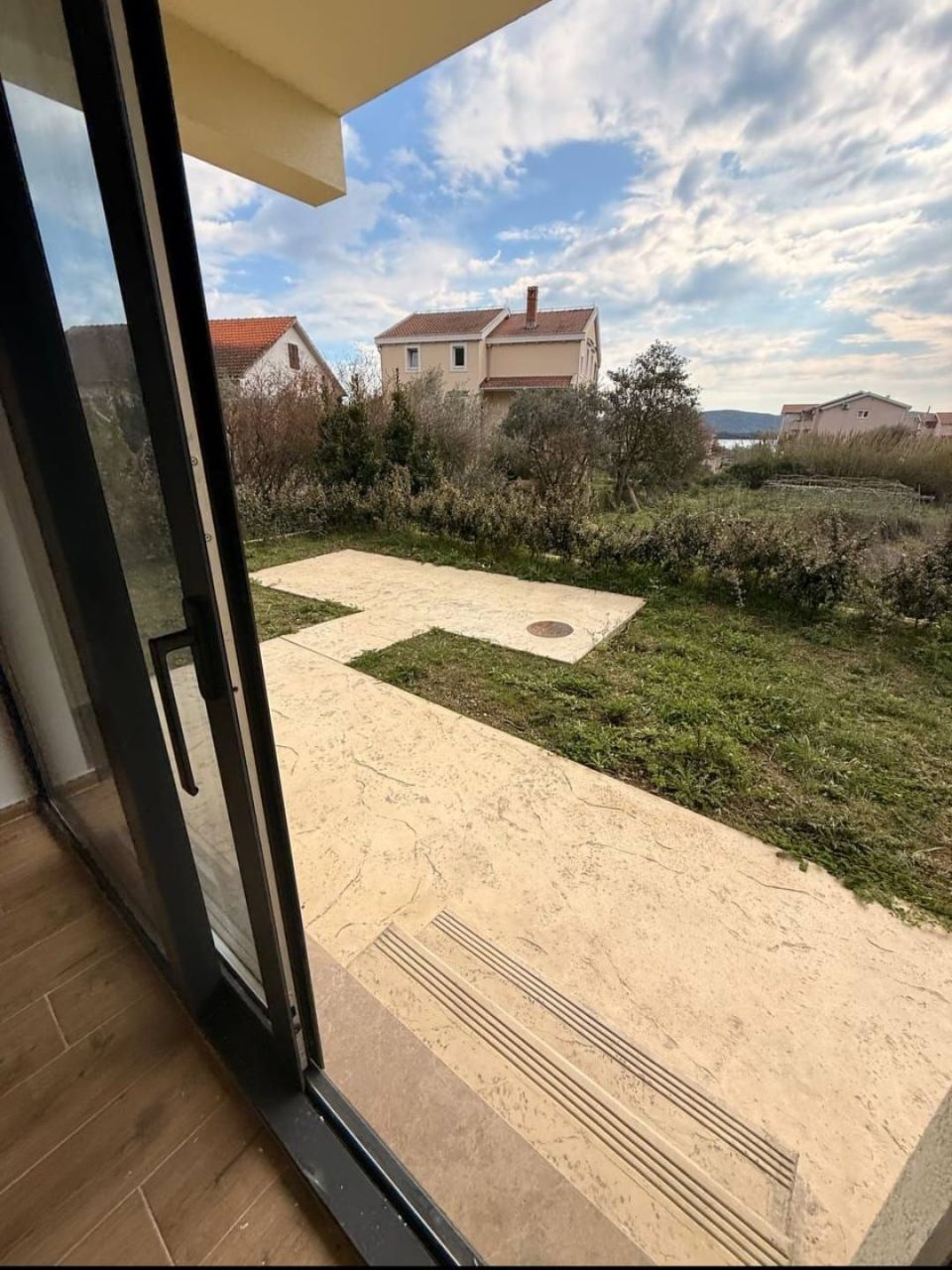 Apartment in Tivat, Montenegro, 39 m² - Foto 1