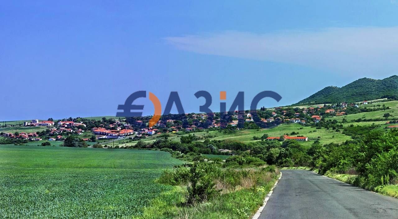 Biens commerciaux à Medovo, Bulgarie, 500 m² - image 1