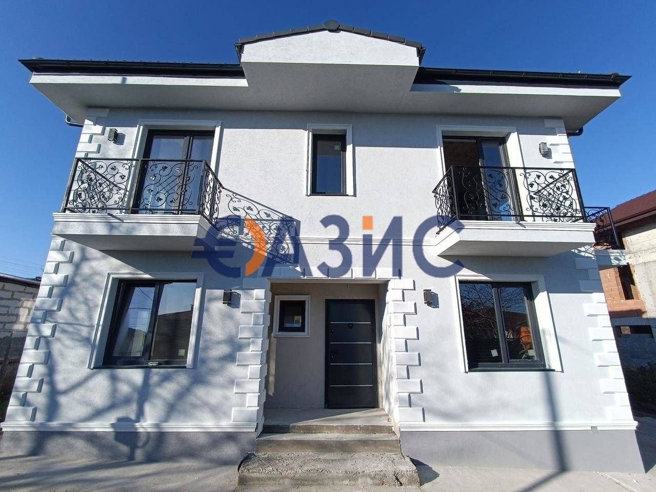 Maison à Marinka, Bulgarie, 164.7 m² - image 1