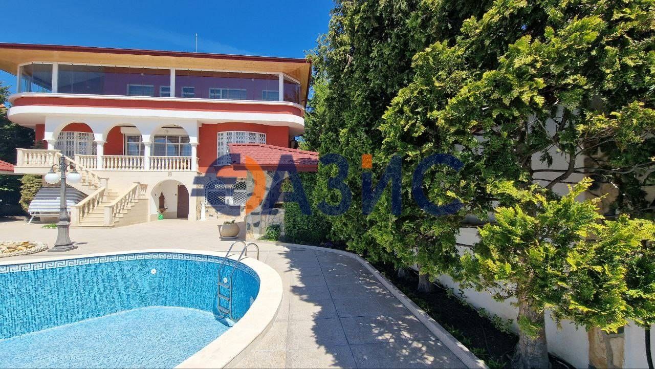 Maison à Sveti Vlas, Bulgarie, 500 m² - image 1