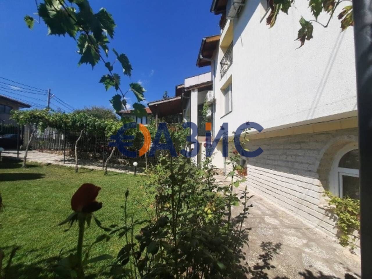 Haus in Baltschik, Bulgarien, 350 m² - Foto 1