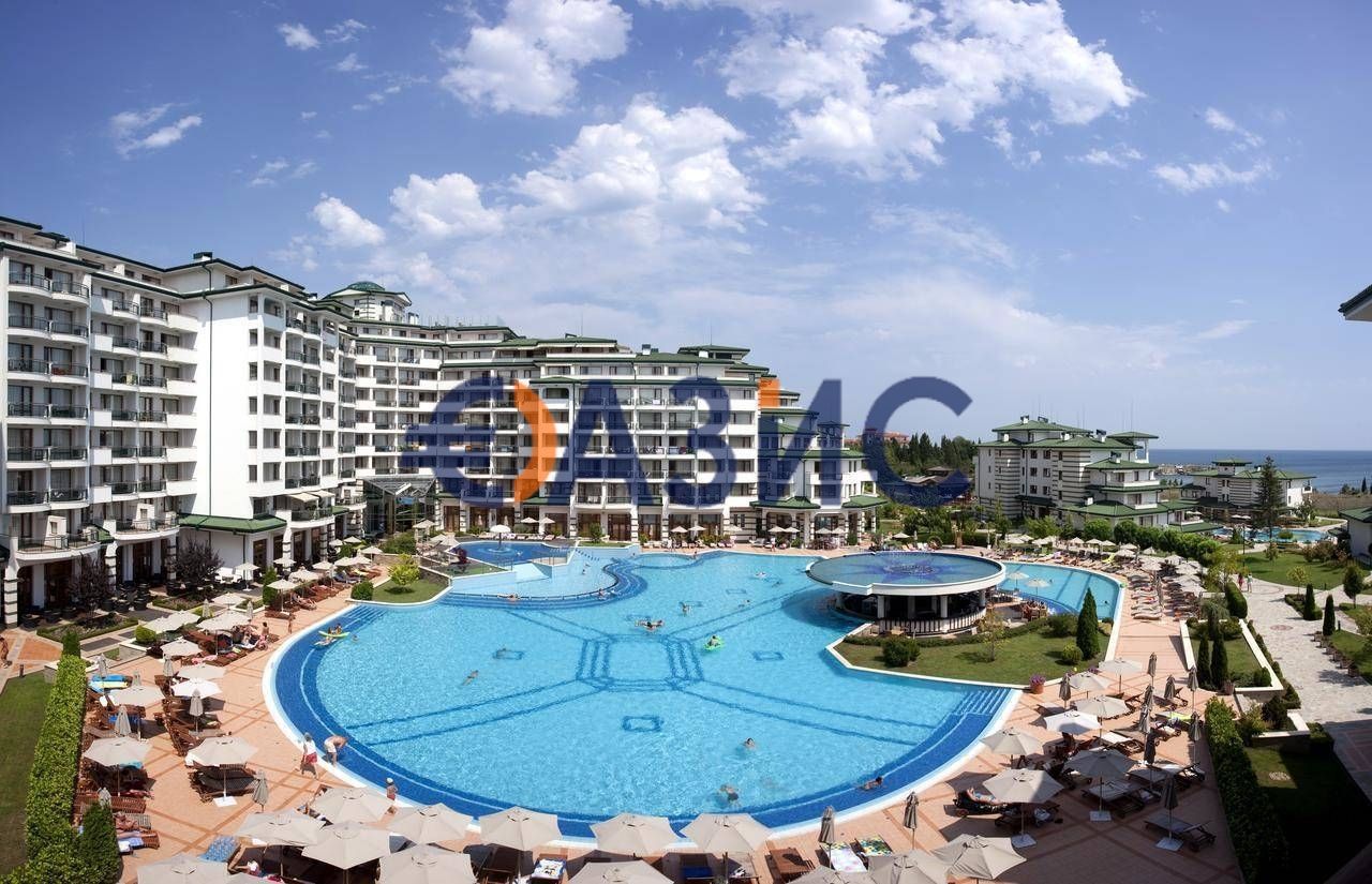 Apartment in Rawda, Bulgarien, 141.7 m² - Foto 1