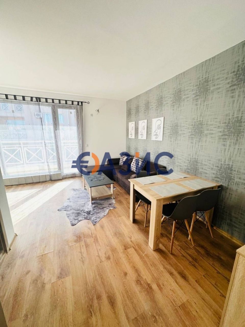 Appartement à Slantchev Briag, Bulgarie, 56 m² - image 1