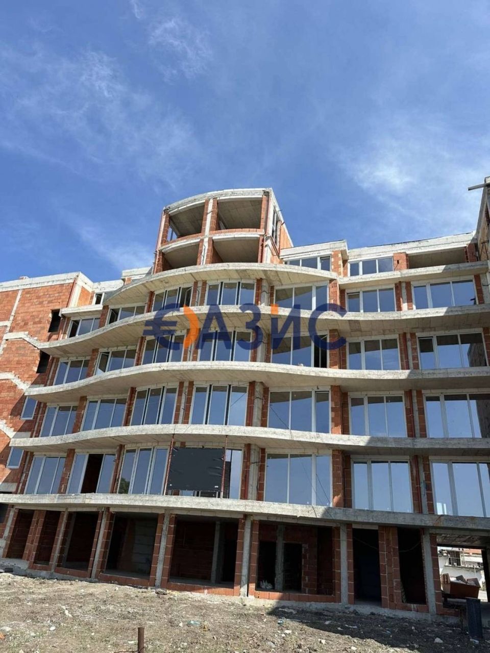 Apartamento en Pomorie, Bulgaria, 81.8 m² - imagen 1