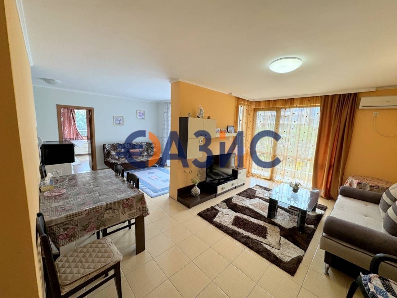 Appartement à Slantchev Briag, Bulgarie, 90 m² - image 1