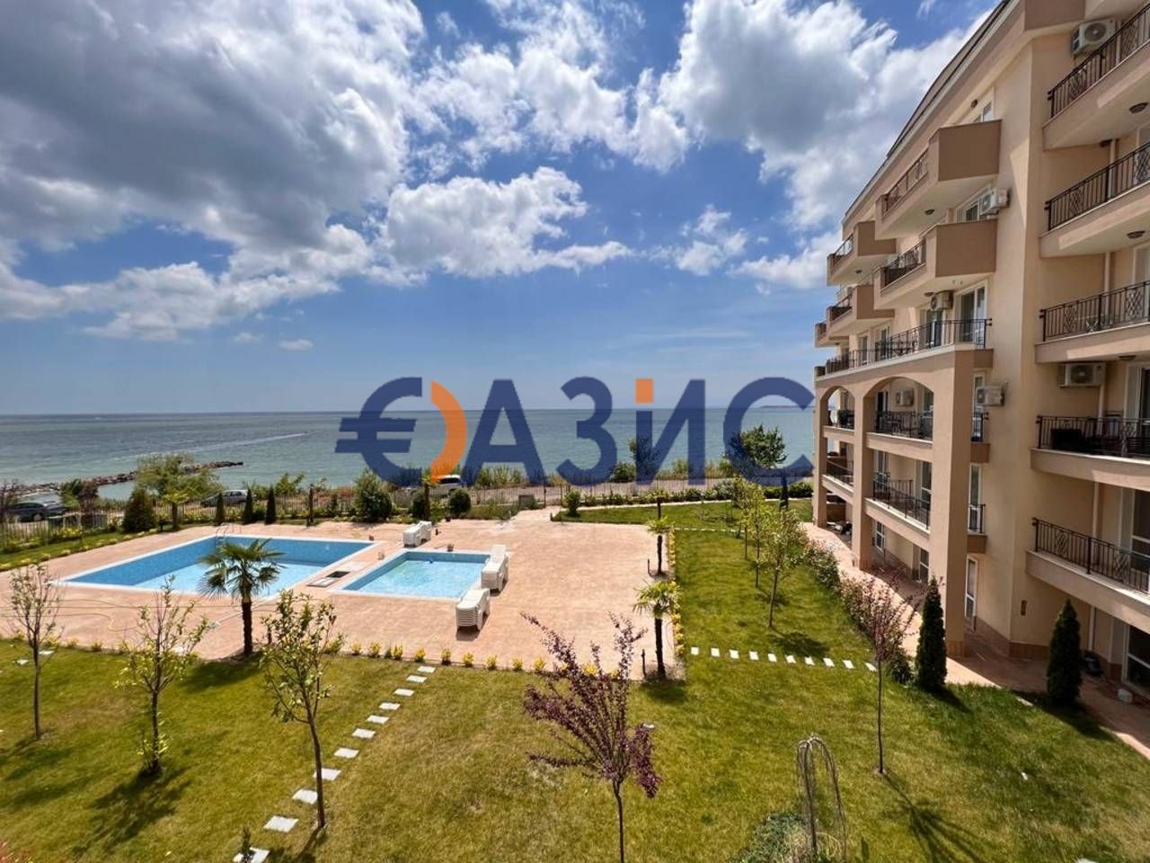 Appartement à Sveti Vlas, Bulgarie, 89.3 m² - image 1