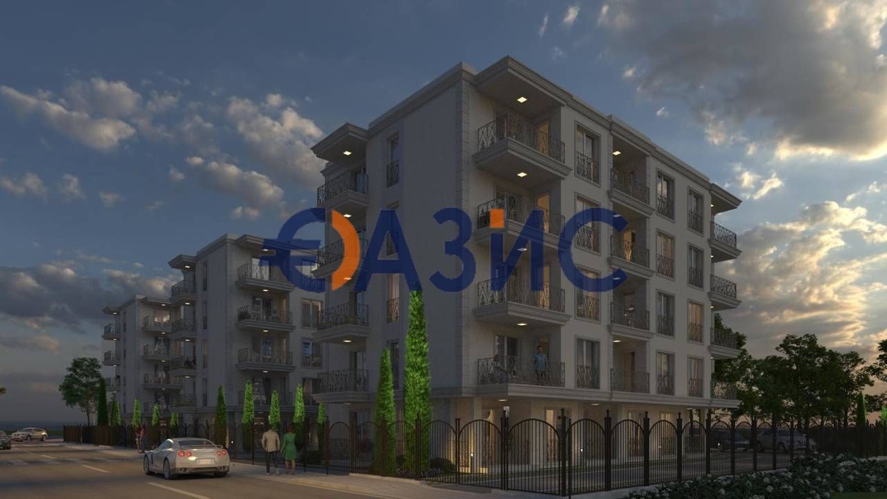 Appartement à Slantchev Briag, Bulgarie, 57.8 m² - image 1