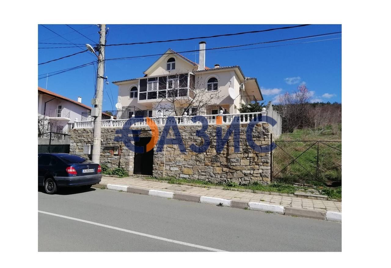 Maison à Kosharitsa, Bulgarie, 445 m² - image 1