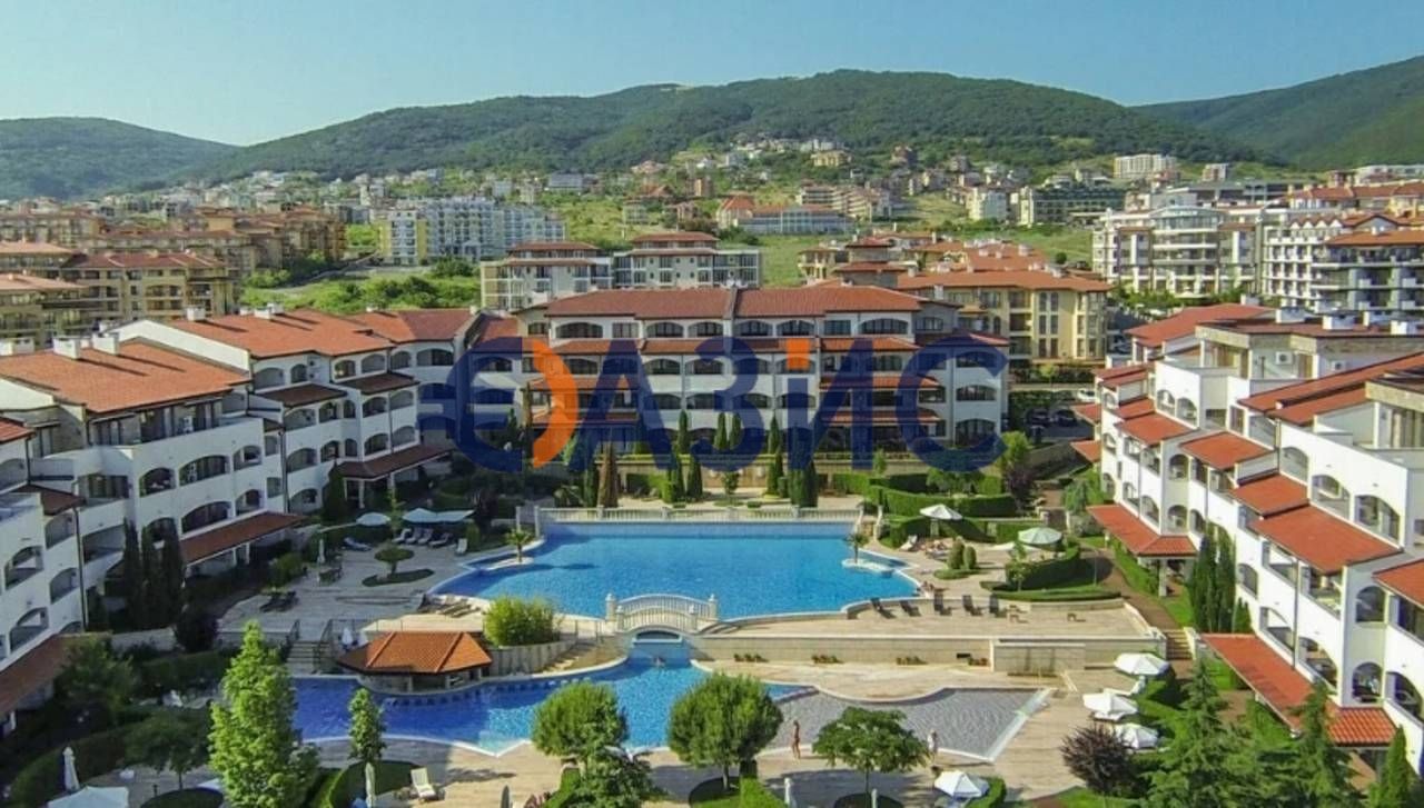 Apartamento en Sveti Vlas, Bulgaria, 133.2 m² - imagen 1