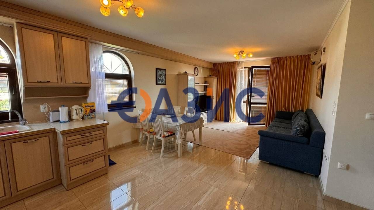 Appartement à Nessebar, Bulgarie, 228 m² - image 1