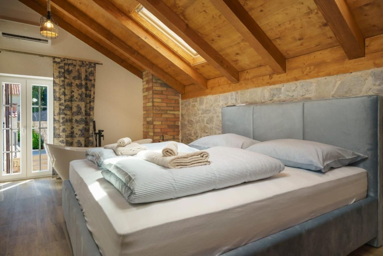 Villa Tribunj, Croatia, 175 m² - picture 10