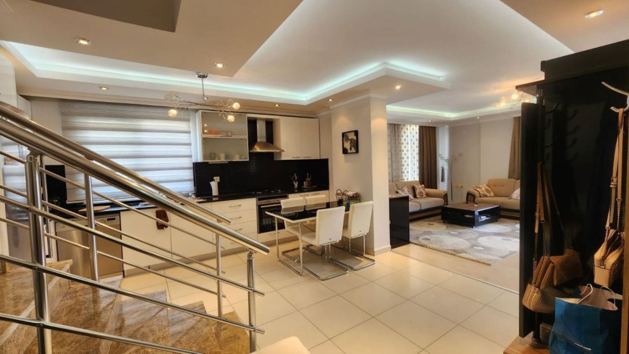 Ático en Avsallar, Turquia, 138 m² - imagen 1