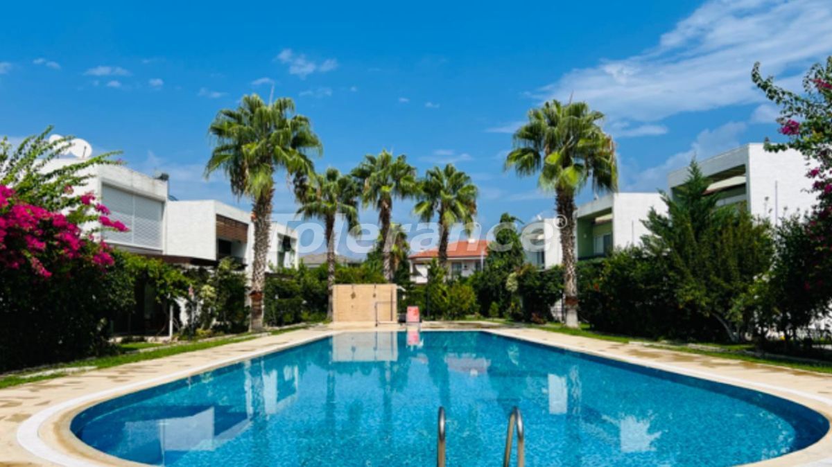 Villa à Camyuva, Turquie, 85 m² - image 1