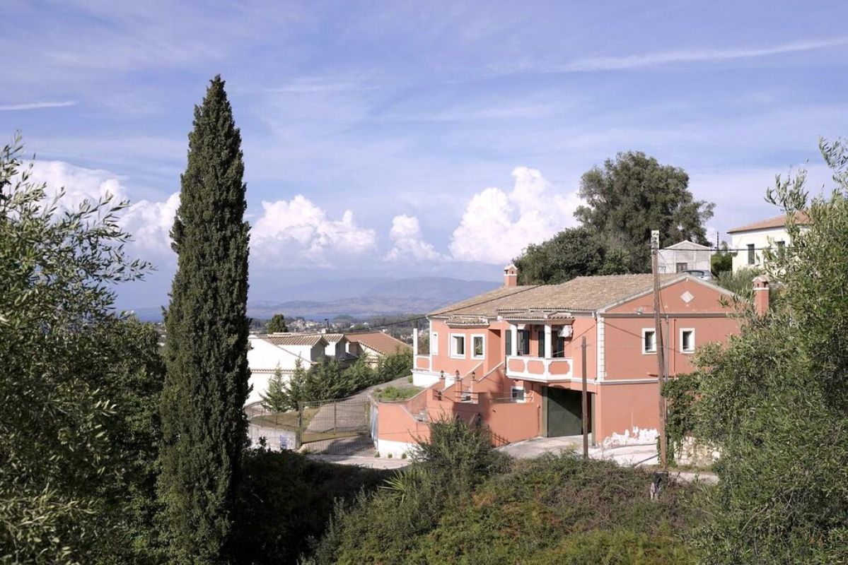 House on Ionian Islands, Greece, 235 m² - picture 1