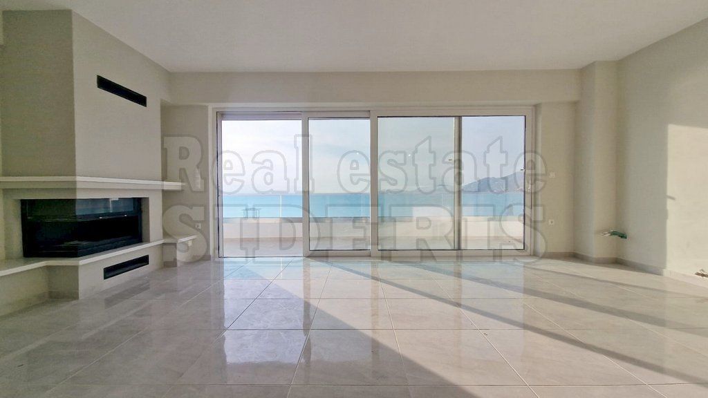 Apartment in Loutraki, Griechenland, 95 m² - Foto 1