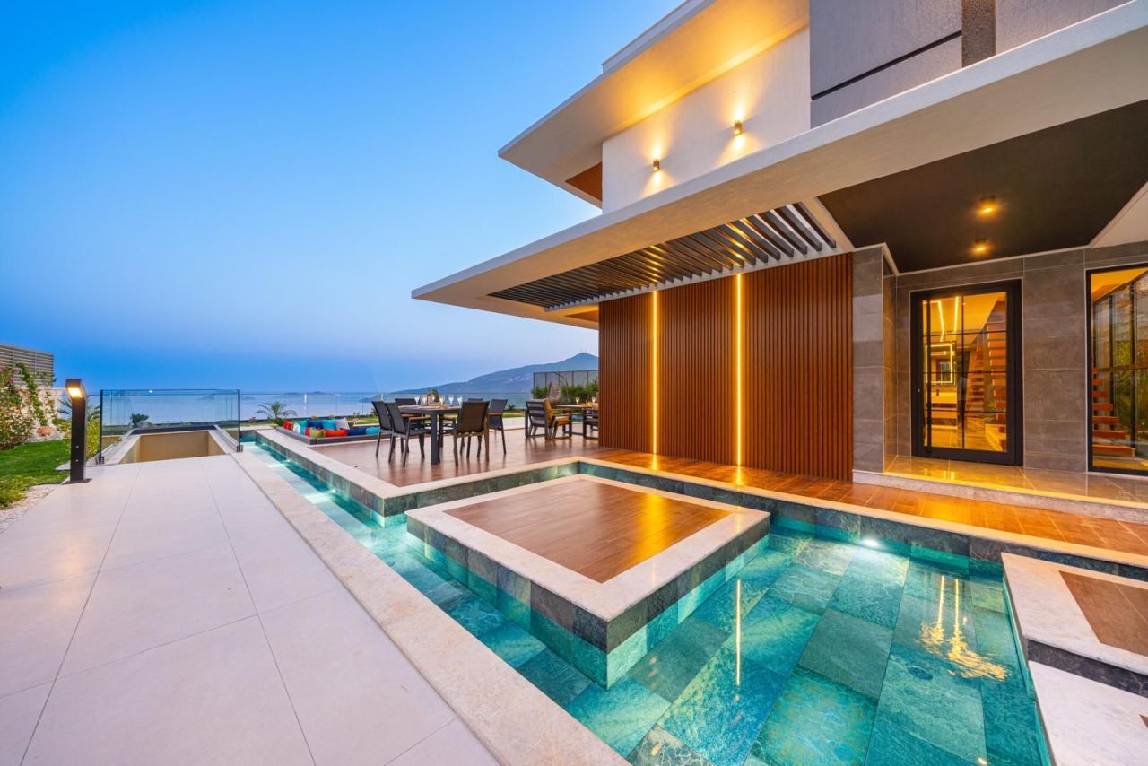 Villa en Kalkan, Turquia, 180 m² - imagen 1
