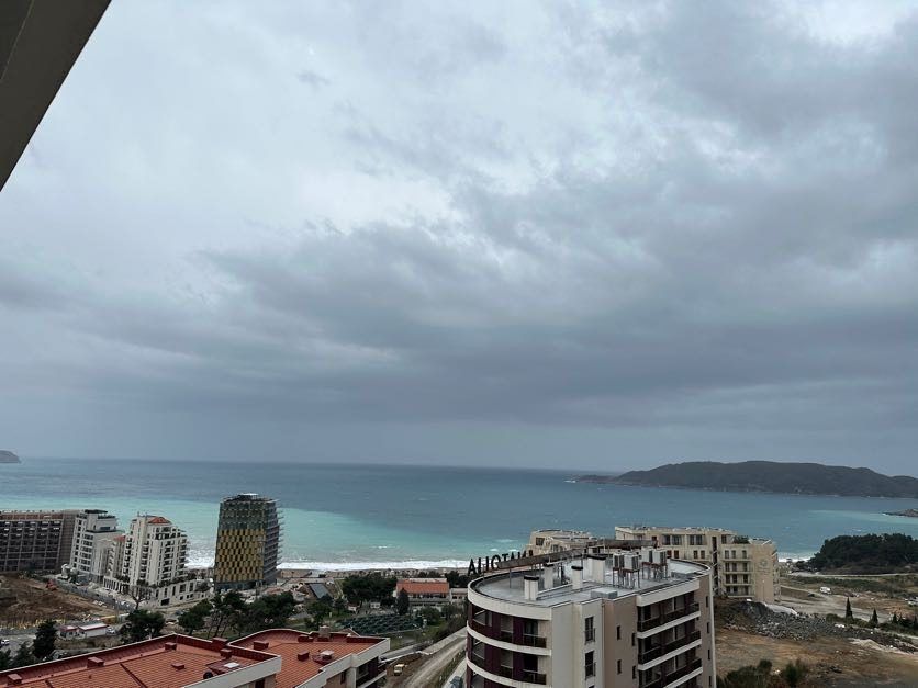 Piso en Budva, Montenegro, 45 m² - imagen 1