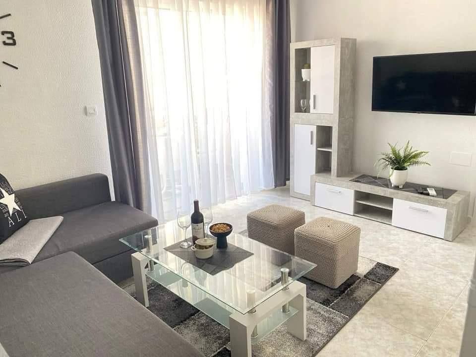 Apartment in Torrevieja, Spanien, 60 m² - Foto 1