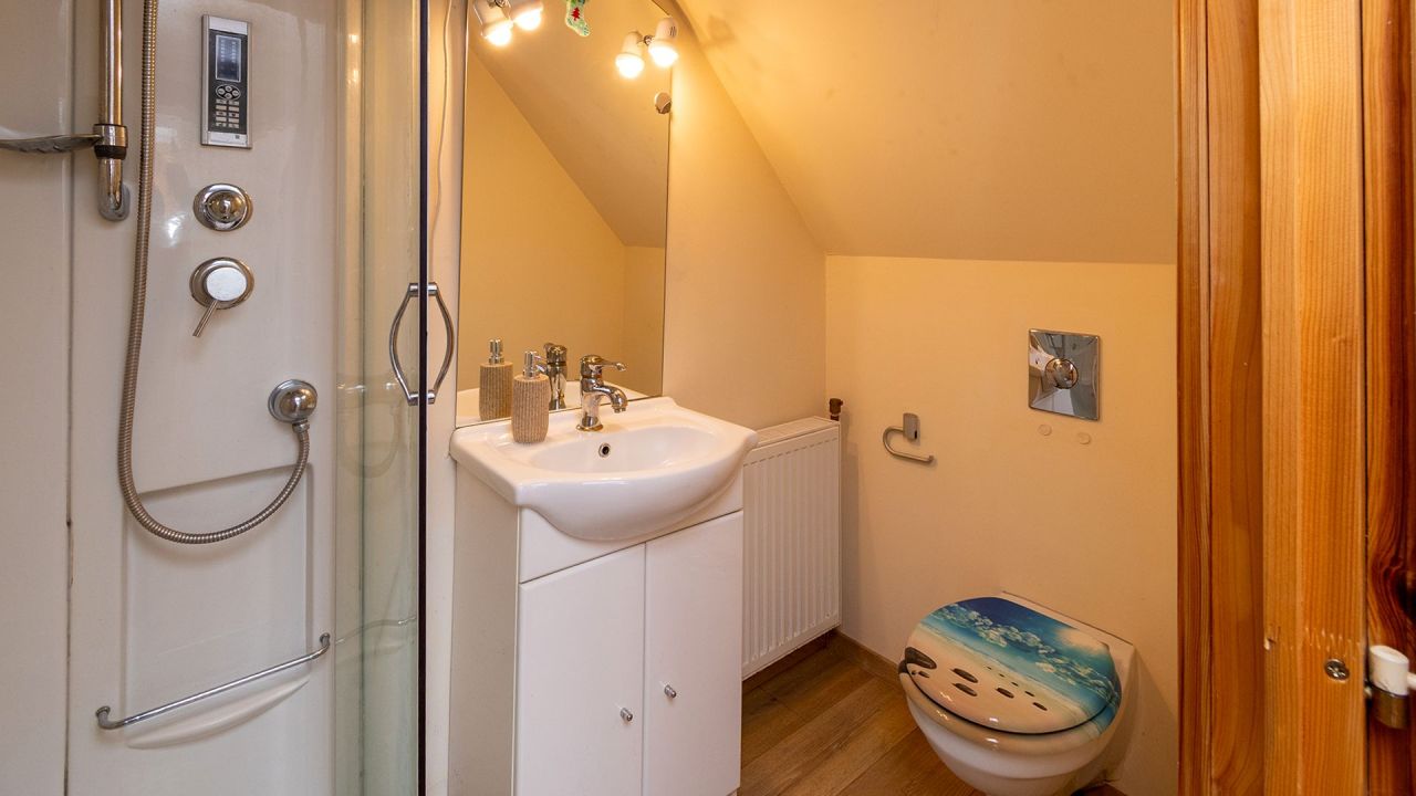 House in Zalaegerszeg, Hungary, 250 m² - picture 15