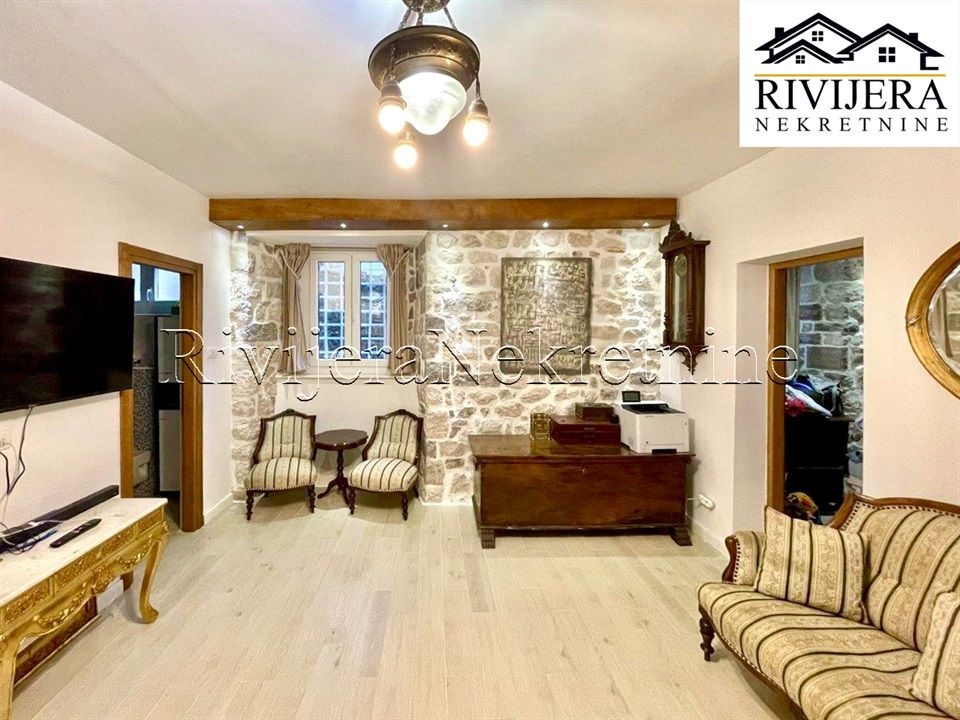 Apartment in Kotor, Montenegro, 113 m² - Foto 1