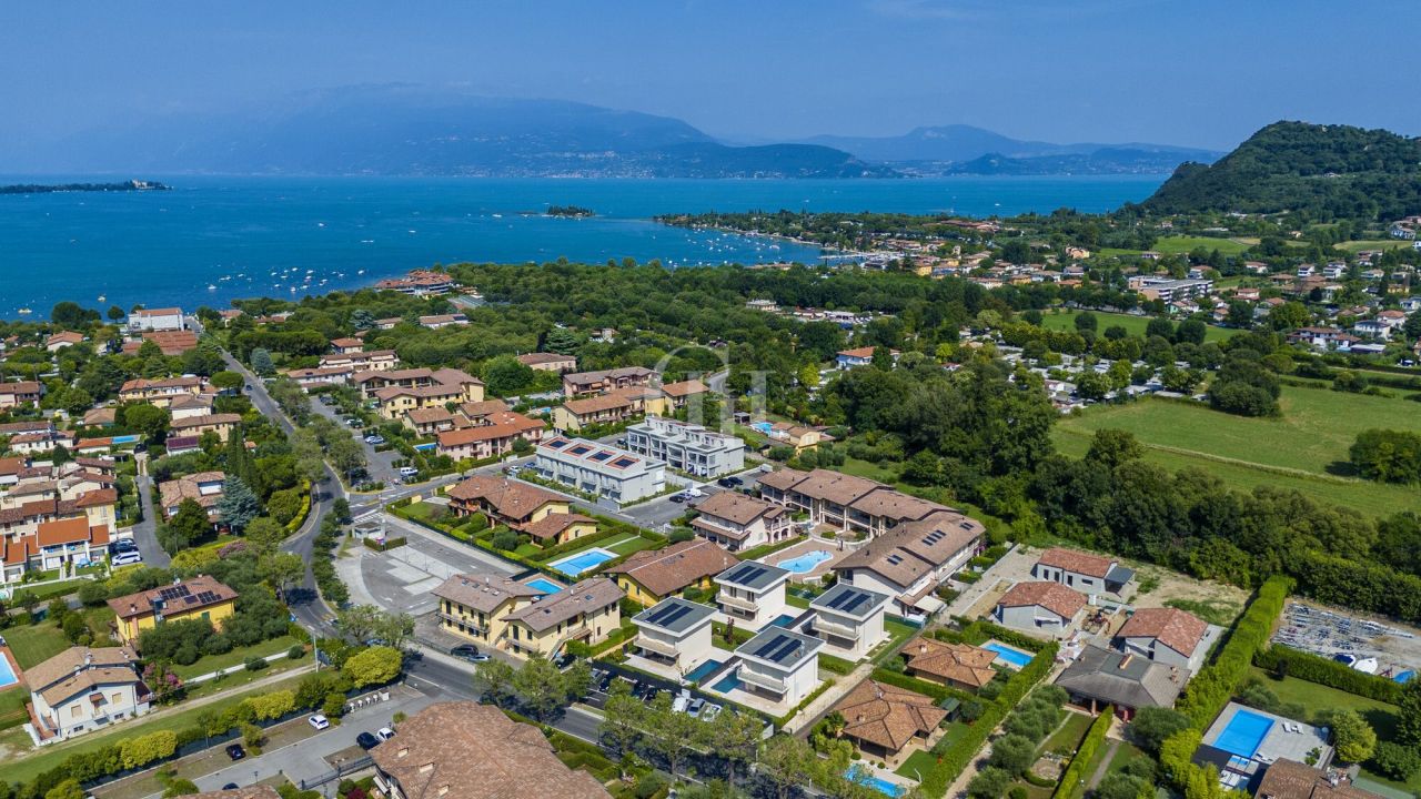 Villa in Gardasee, Italien, 220 m² - Foto 3