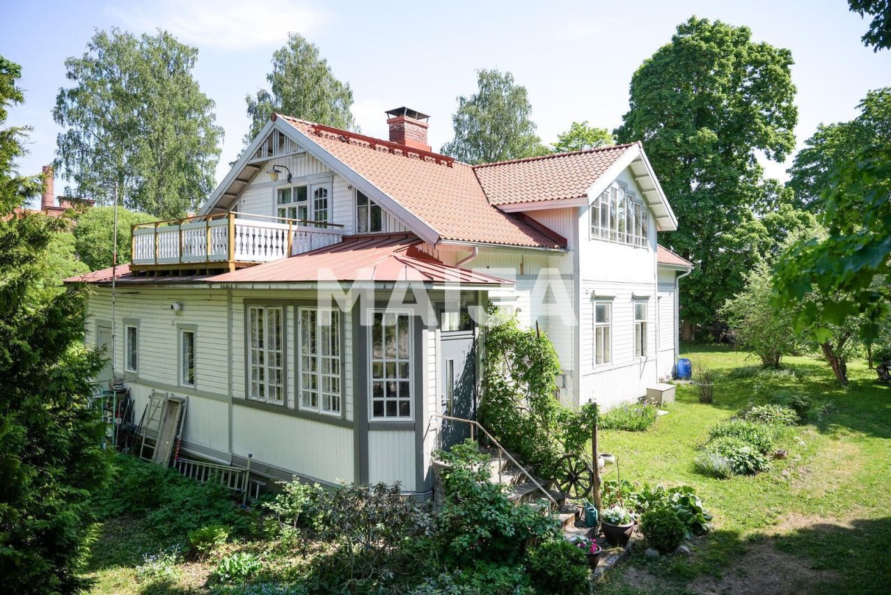 Haus in Riihimaki, Finnland, 314 m² - Foto 1