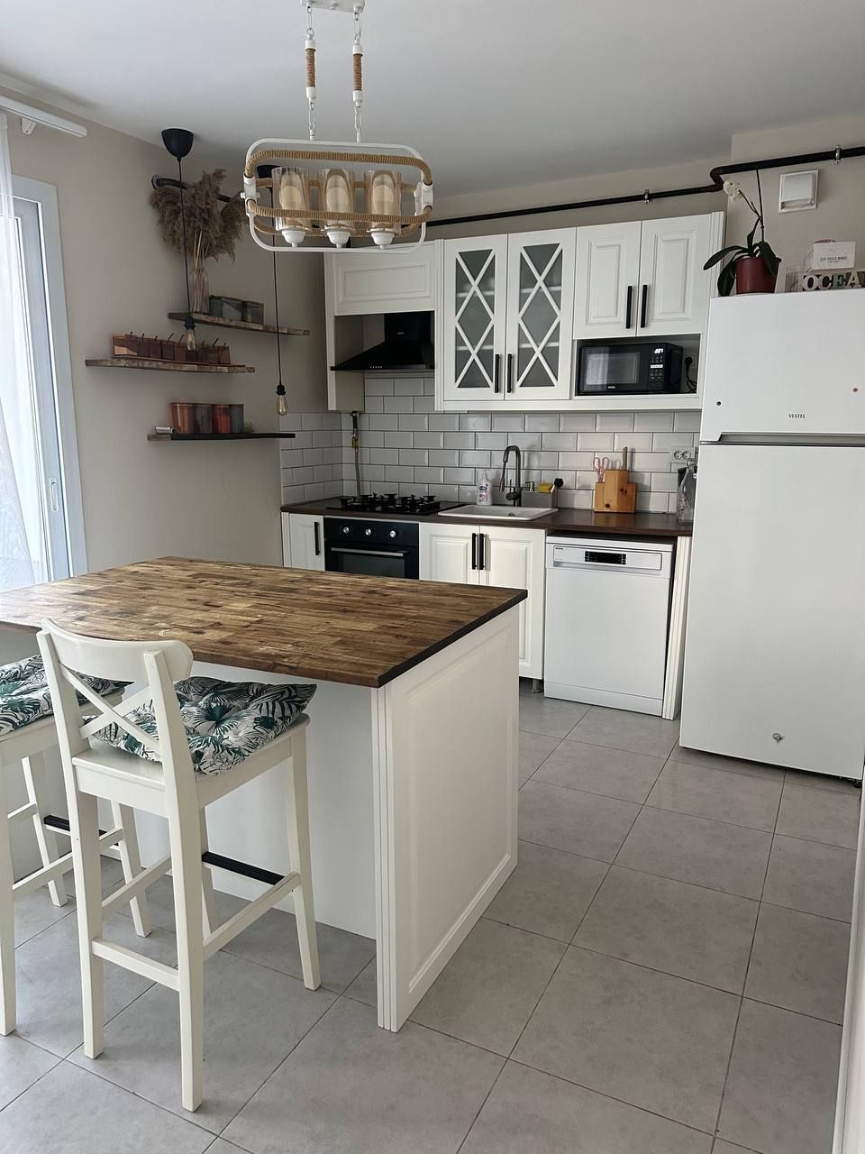 Flat in Mersin, Turkey, 130 m² - picture 1