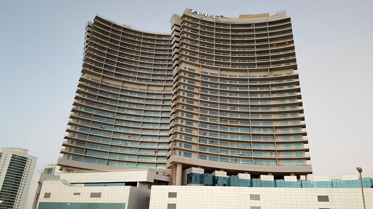 Commercial property in Abu Dhabi, UAE, 29 m² - picture 1