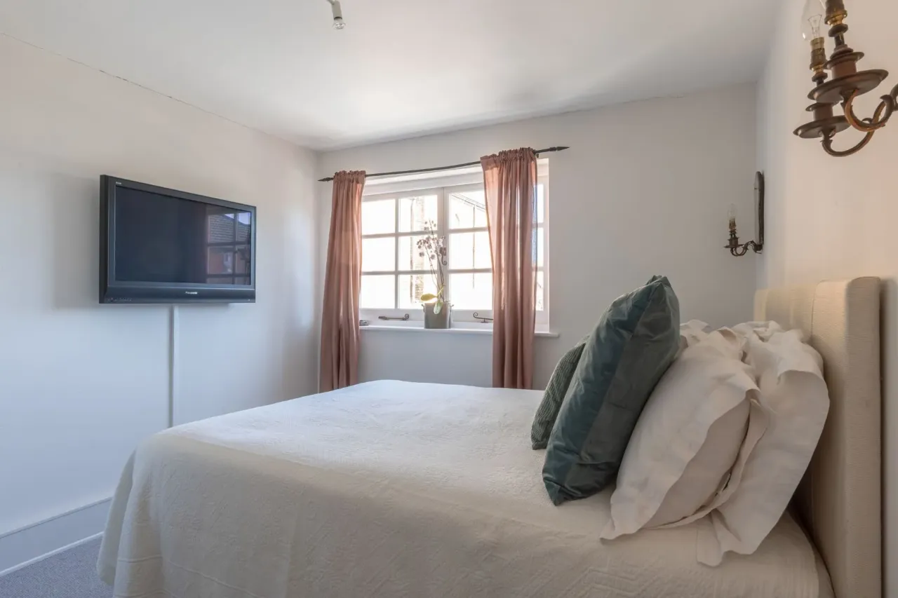 House in London, United Kingdom, 239 m² - picture 10