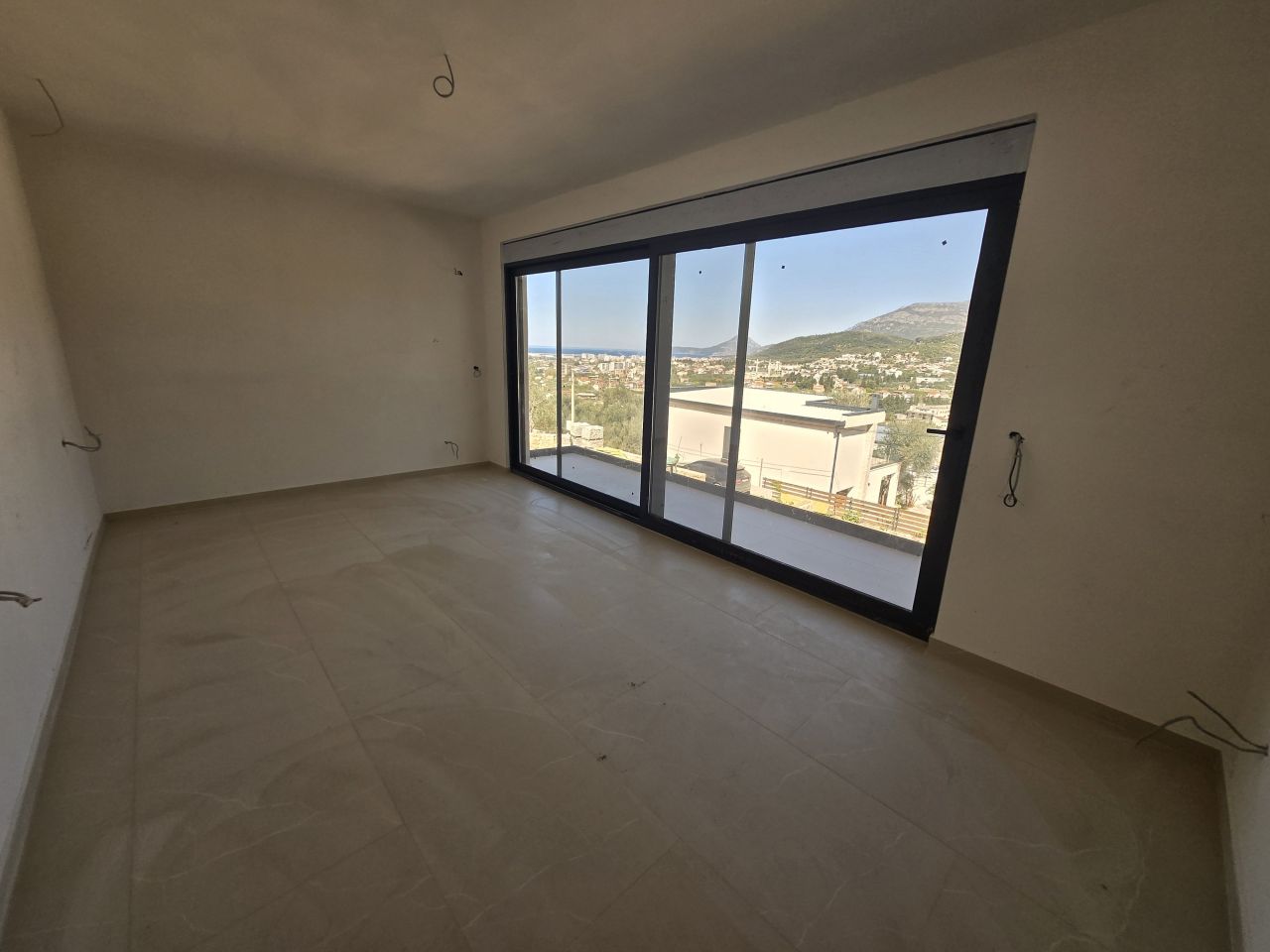 Villa au Bar, Monténégro, 190 m² - image 2