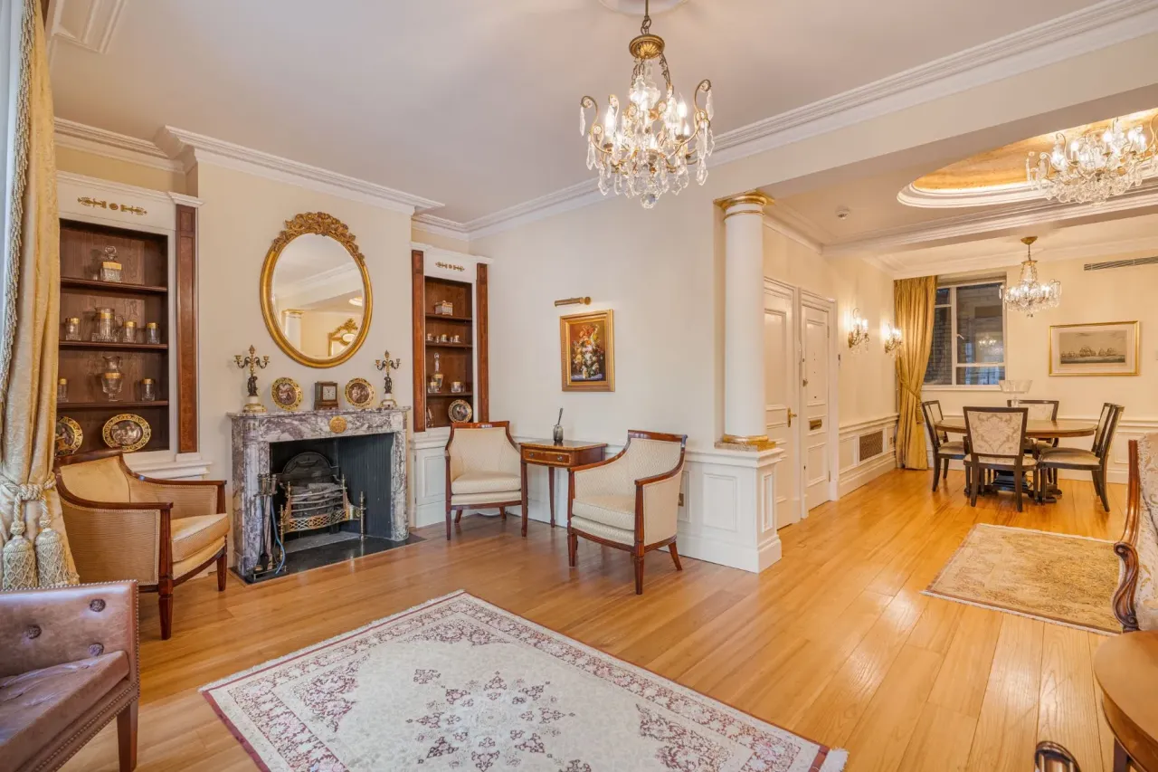 Apartment in London, United Kingdom, 130 m² - picture 4